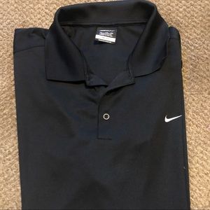 Men’s black XXL NIKE shirt